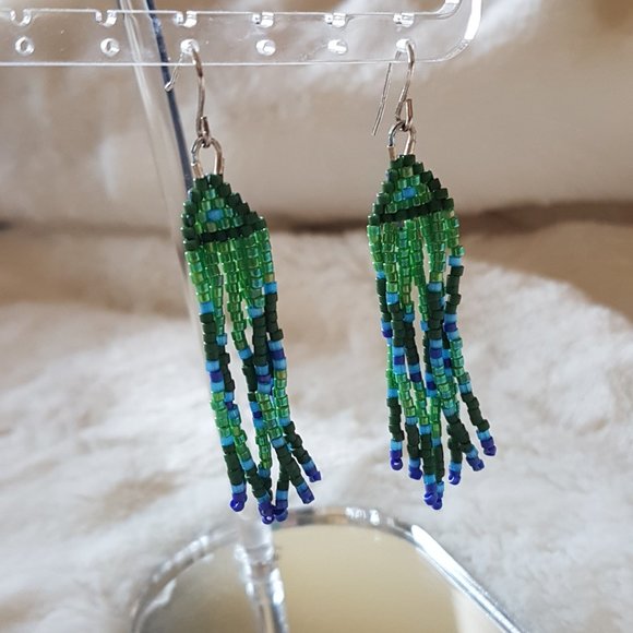 Donating profits to Indian Residential School Survivors Society -Beaded Earrings - Picture 1 of 7
